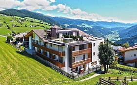 Hotel Kristall