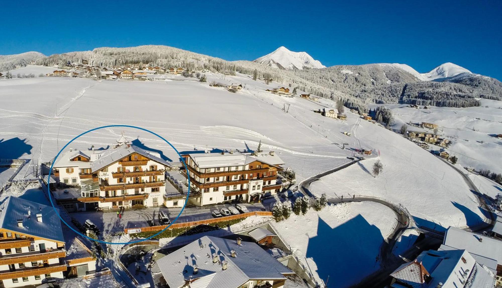 Hotel Kristall Maranza Esterno foto