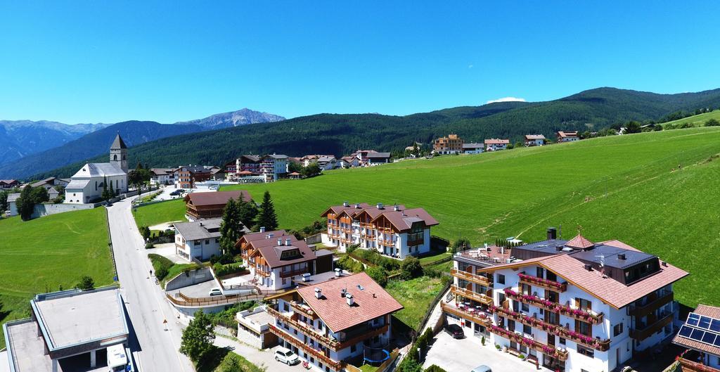 Hotel Kristall Maranza Esterno foto