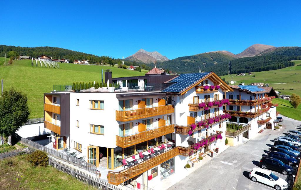 Hotel Kristall Maranza Esterno foto